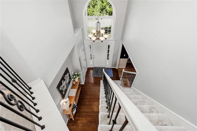 533 NE EMERALD Drive, Lee's Summit, MO 64064