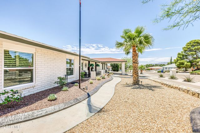 10528 Ashridge Drive, El Paso, TX 79925