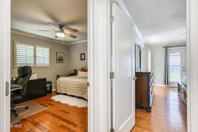 10528 Ashridge Drive, El Paso, TX 79925