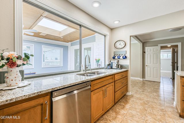 10528 Ashridge Drive, El Paso, TX 79925