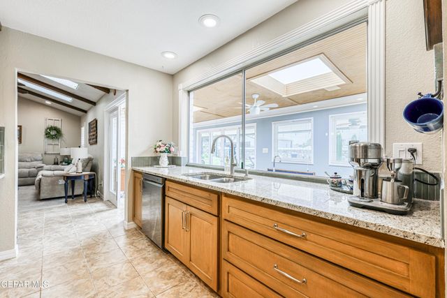 10528 Ashridge Drive, El Paso, TX 79925