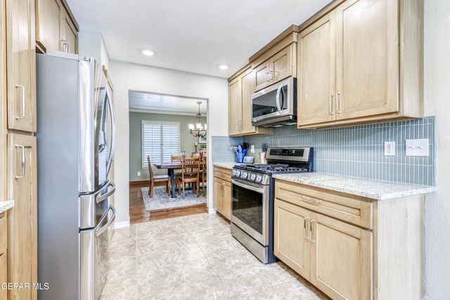 10528 Ashridge Drive, El Paso, TX 79925