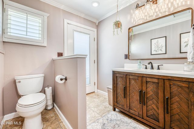 10528 Ashridge Drive, El Paso, TX 79925