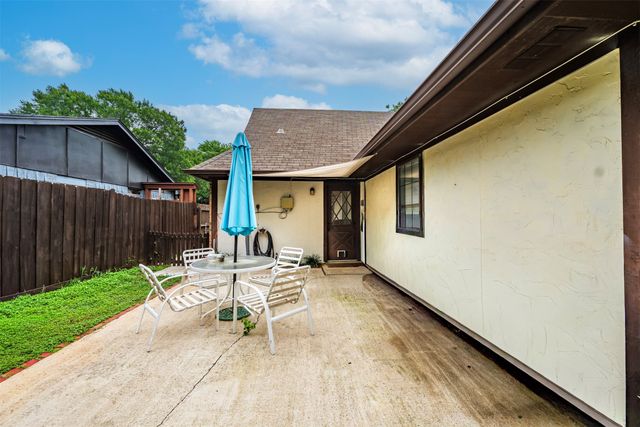 1101 Pin Oak Drive, Denton, TX 76209