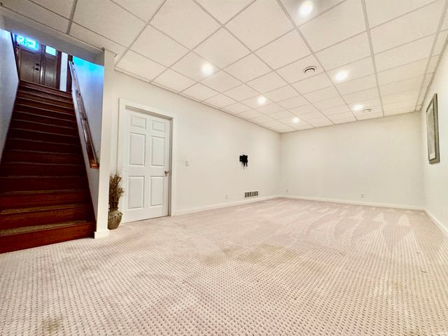 5307 E 1400 N Road, Syracuse, IN 46567