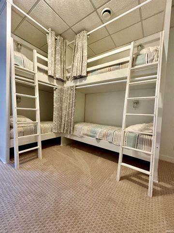 5307 E 1400 N Road, Syracuse, IN 46567