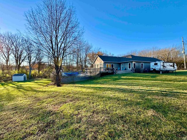 5307 E 1400 N Road, Syracuse, IN 46567