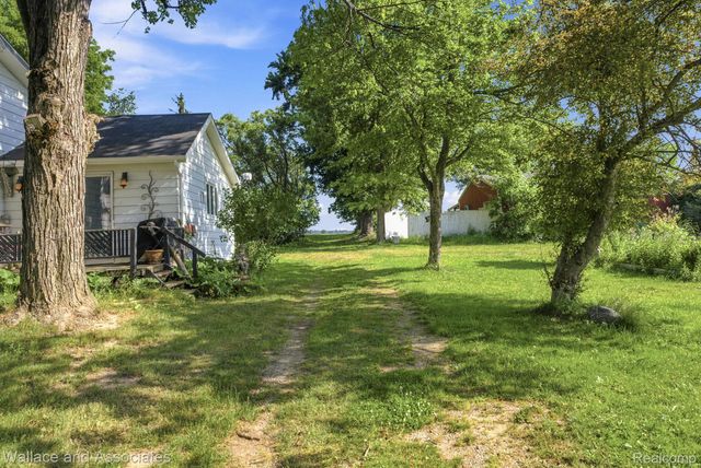 5949 Roach Road, Croswell, MI 48422