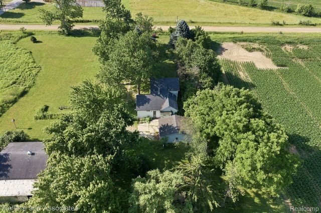 5949 Roach Road, Croswell, MI 48422