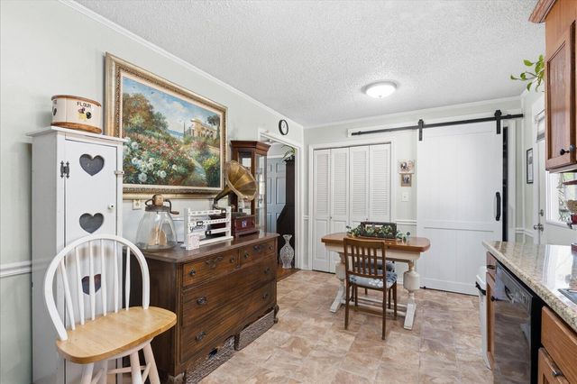 627 Mission Ridge Road, Rossville, GA 30741