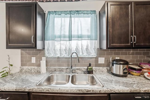 2244 Pine Valley Drive, Hamilton, OH 45013