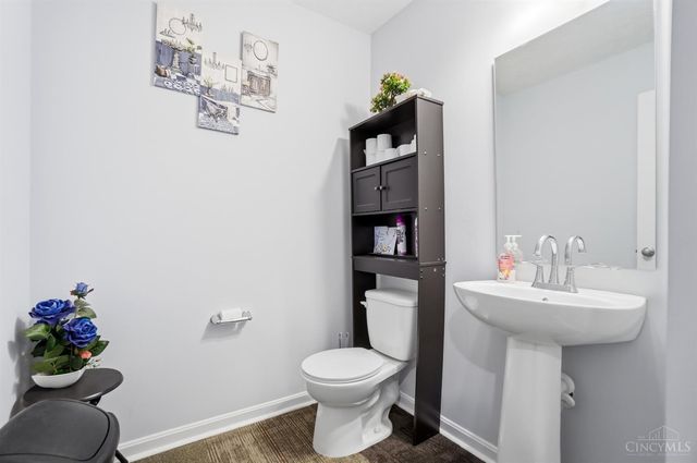 2244 Pine Valley Drive, Hamilton, OH 45013