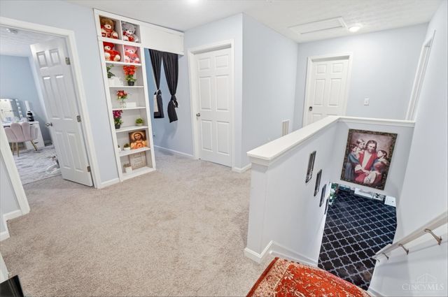 2244 Pine Valley Drive, Hamilton, OH 45013