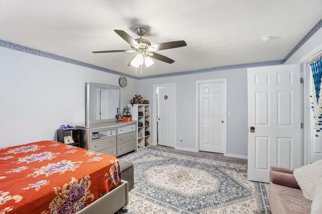 2244 Pine Valley Drive, Hamilton, OH 45013