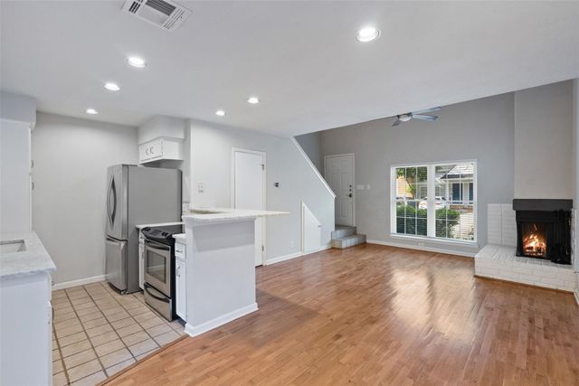 5604 Woodrow Ave 4, Austin, TX 78756
