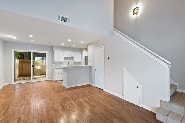 5604 Woodrow Ave 4, Austin, TX 78756
