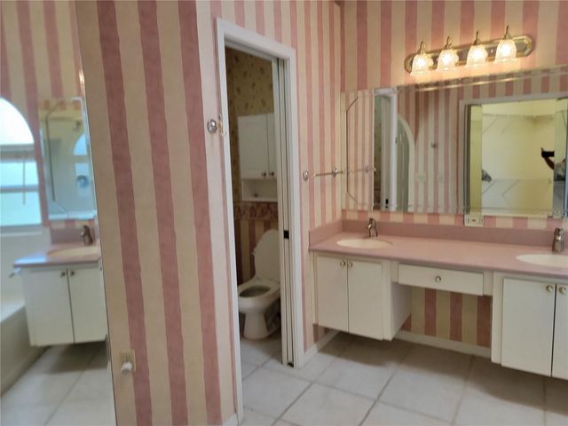 1602 YEOMANS PATH, Lakeland, FL 33809
