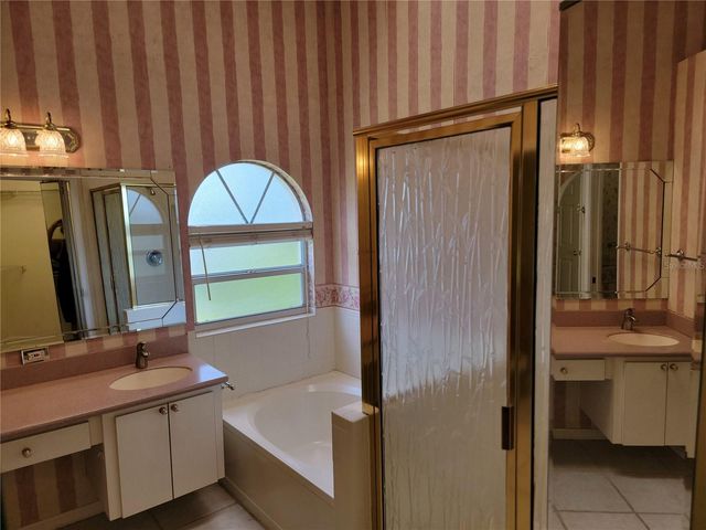 1602 YEOMANS PATH, Lakeland, FL 33809