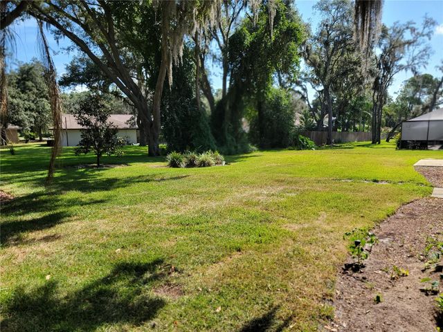 1602 YEOMANS PATH, Lakeland, FL 33809