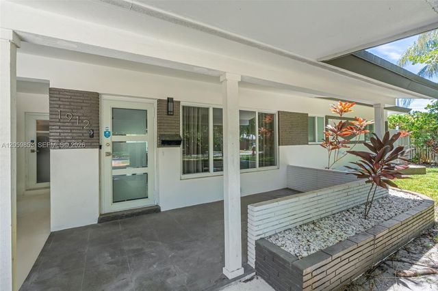 1912 NE 21st Avenue, Fort Lauderdale, FL 33305