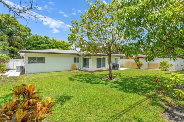 1912 NE 21st Avenue, Fort Lauderdale, FL 33305