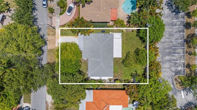 1912 NE 21st Avenue, Fort Lauderdale, FL 33305