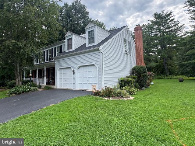 10 OAKBROOK CT, Stafford, VA 22554