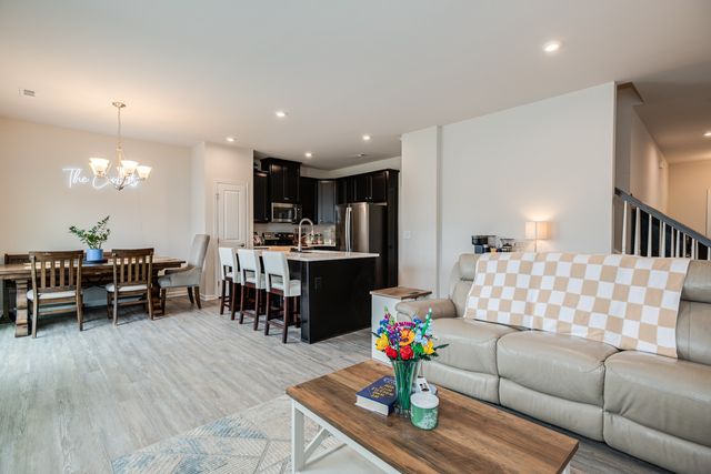 1232 Savannah Ave, Gallatin, TN 37066