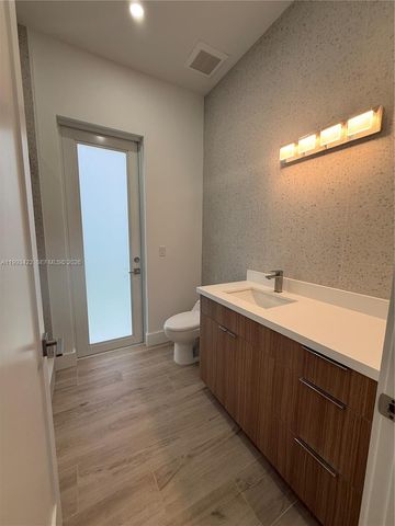 1981 SW 33rd Ave, Miami, FL 33145