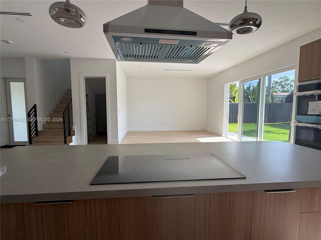 1981 SW 33rd Ave, Miami, FL 33145