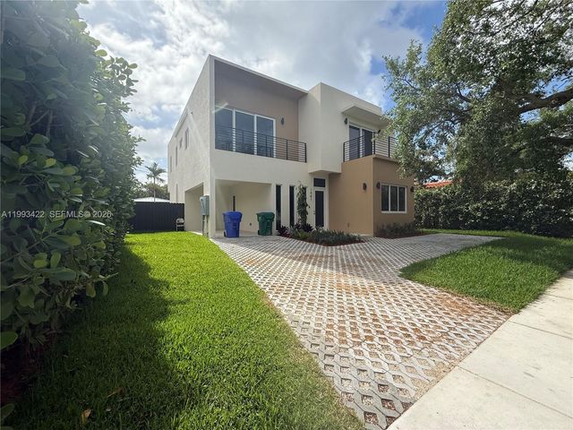 1981 SW 33rd Ave, Miami, FL 33145