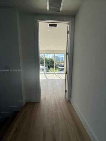 1981 SW 33rd Ave, Miami, FL 33145