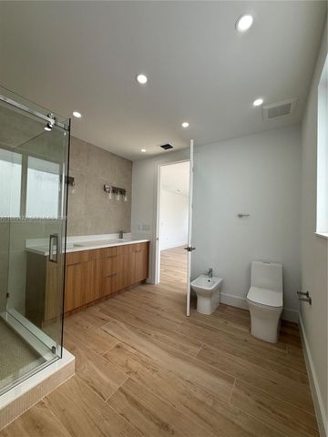 1981 SW 33rd Ave, Miami, FL 33145