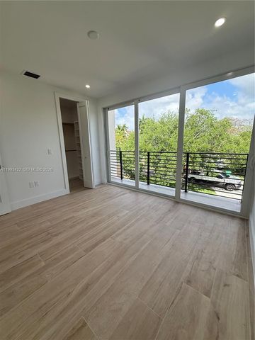 1981 SW 33rd Ave, Miami, FL 33145