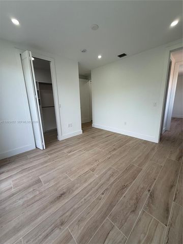 1981 SW 33rd Ave, Miami, FL 33145