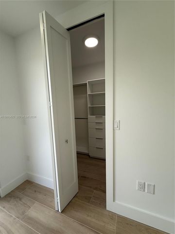 1981 SW 33rd Ave, Miami, FL 33145