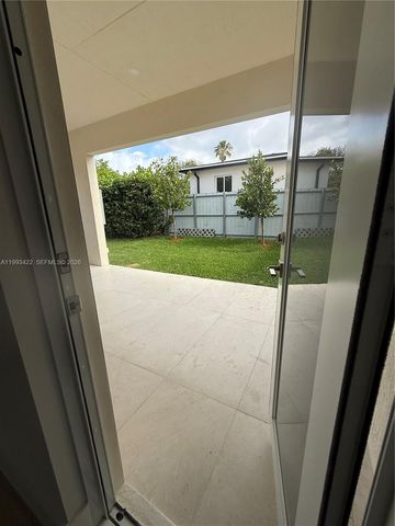 1981 SW 33rd Ave, Miami, FL 33145