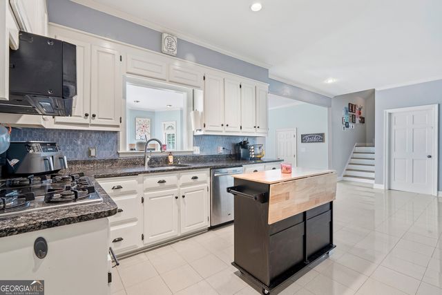 459 Yorkshire Drive, Macon, GA 31210