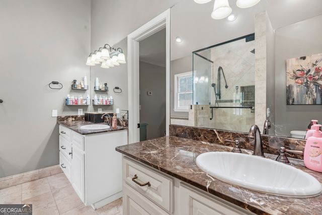459 Yorkshire Drive, Macon, GA 31210
