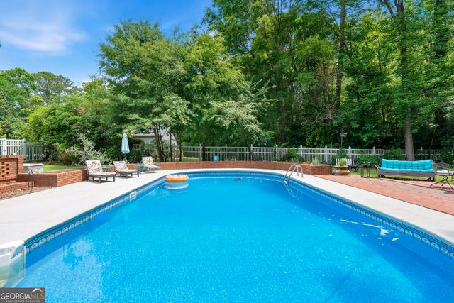 459 Yorkshire Drive, Macon, GA 31210