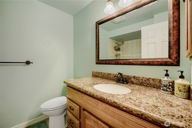 11821 SE 67th Place, Bellevue, WA 98006