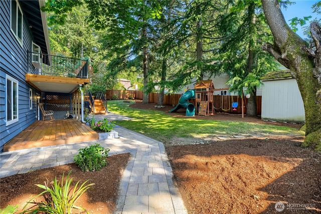 11821 SE 67th Place, Bellevue, WA 98006