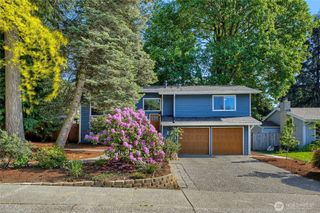 11821 SE 67th Place, Bellevue, WA 98006