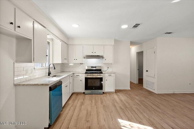 1399 Dorgan Street, Jackson, MS 39204