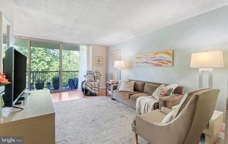 2016 NAAMANS RD #D2, Wilmington, DE 19810