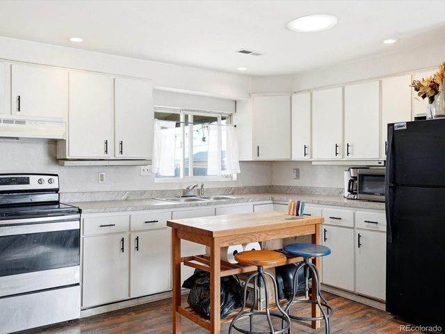 360 S 7th Ave, Brighton, CO 80601