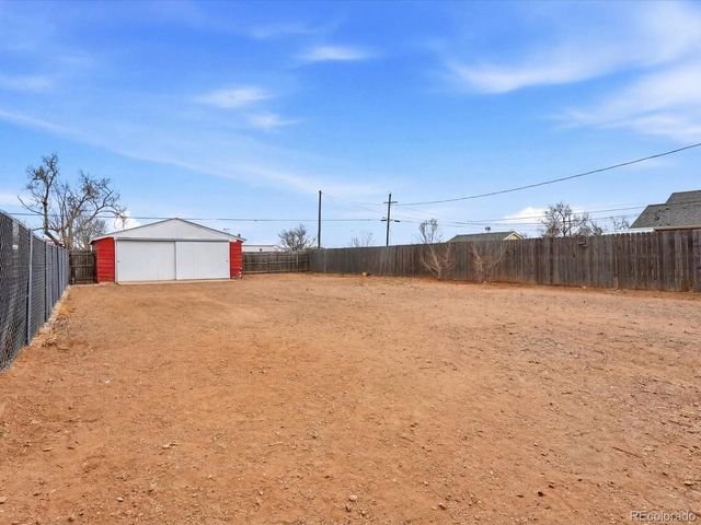 360 S 7th Ave, Brighton, CO 80601