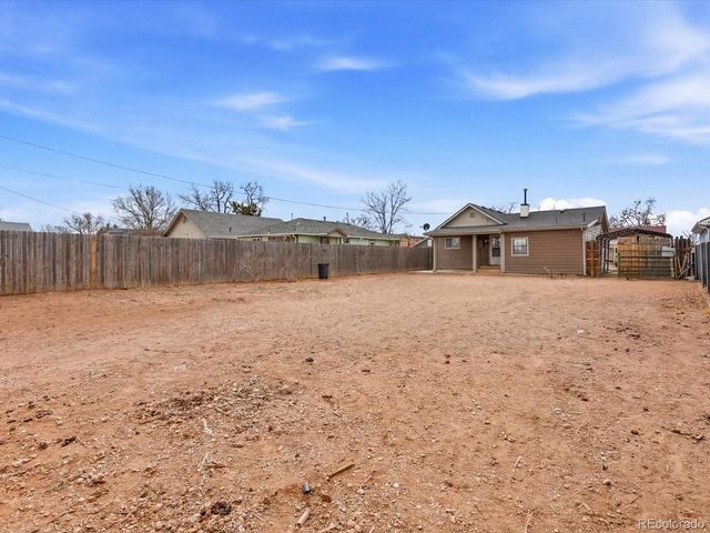 360 S 7th Ave, Brighton, CO 80601