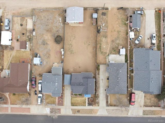 360 S 7th Ave, Brighton, CO 80601