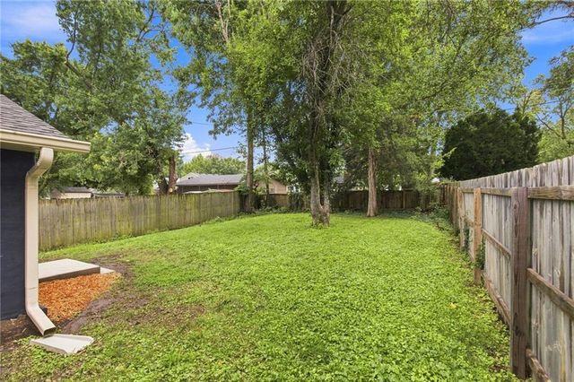 4734 Mission Road, Roeland Park, KS 66205